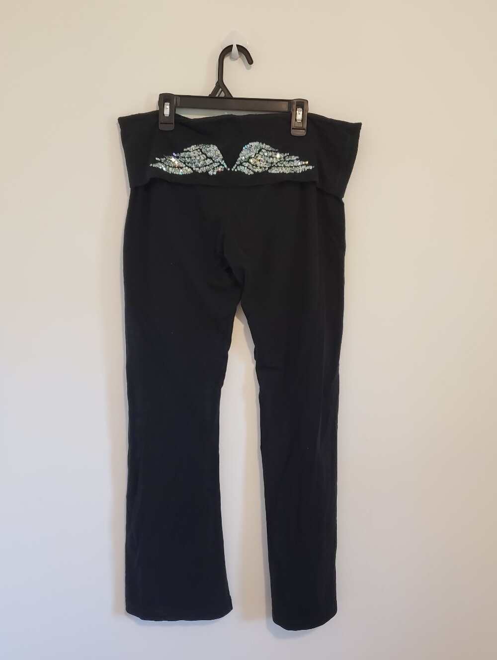 Victoria's Secret Black Pants Size Large / Short Angel Wings